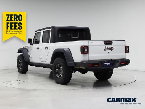 White 2022 Jeep Gladiator Mojave