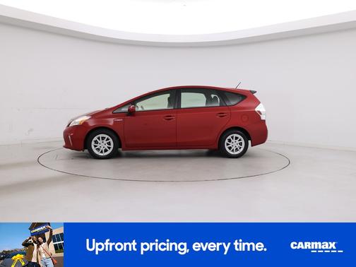 2014 Toyota Prius v Two