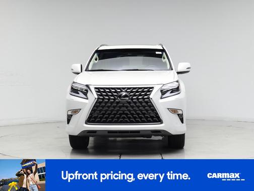 White 2023 Lexus GX 460