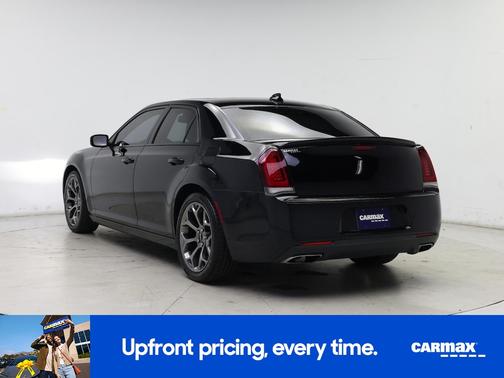 2018 Chrysler 300 S