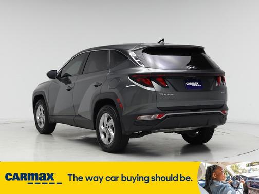 2023 Hyundai TUCSON SE