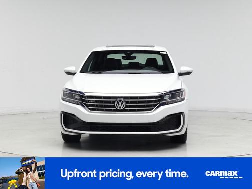 2022 Volkswagen Passat R-Line