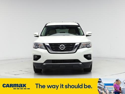 2018 Nissan Pathfinder SV