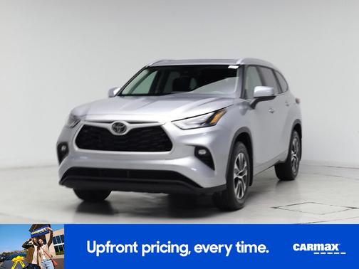 2025 Toyota Highlander XLE