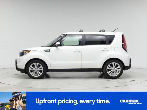 White 2016 Kia Soul +