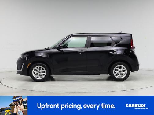 Black 2023 Kia Soul LX