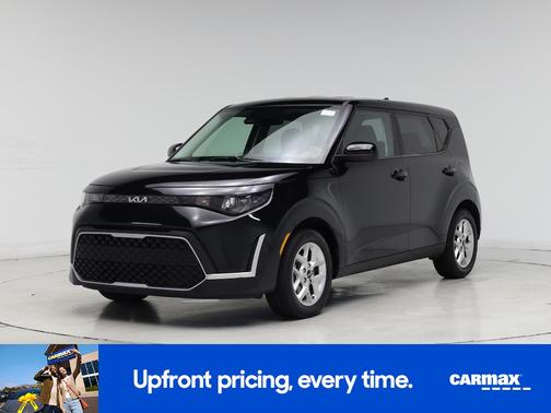 Black 2023 Kia Soul LX