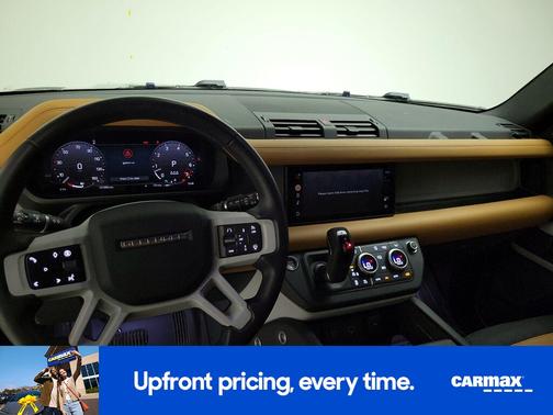 2024 Land Rover Defender 90 S