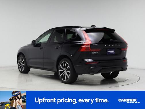 2024 Volvo XC60 B5 Plus Dark Theme