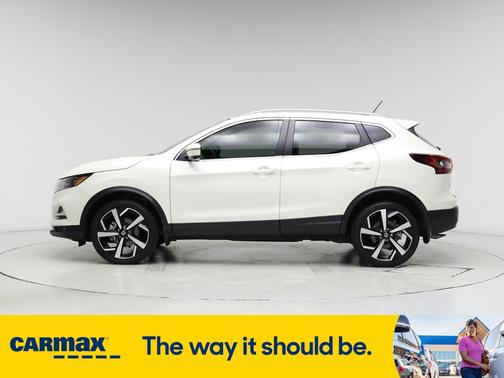 2022 Nissan Rogue Sport SL