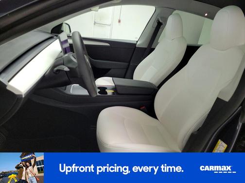 Gray 2025 Tesla Model Y Long Range