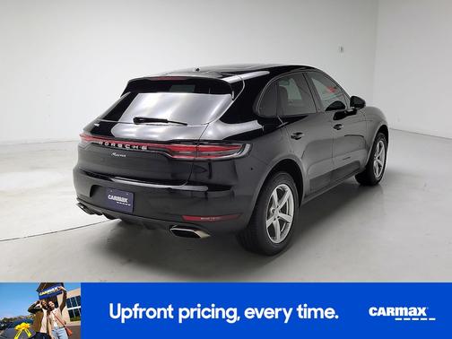 2021 Porsche Macan Base (PDK)