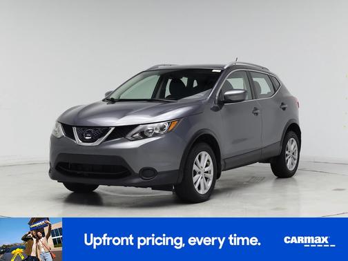 Gray 2018 Nissan Rogue Sport SV
