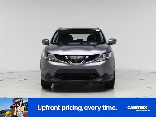 Gray 2018 Nissan Rogue Sport SV