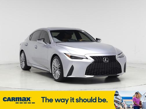 2025 Lexus IS 300