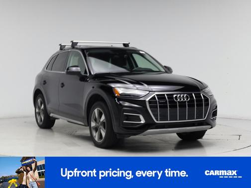 Black 2023 Audi Q5 Premium