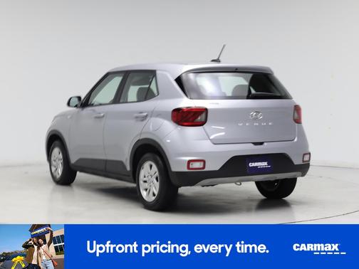 2023 Hyundai VENUE SE