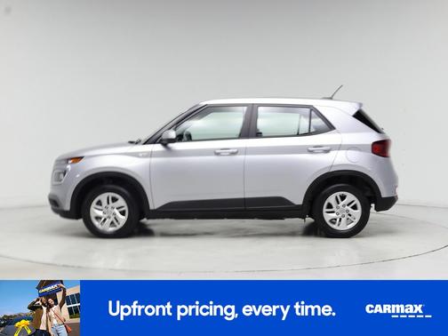 2023 Hyundai VENUE SE