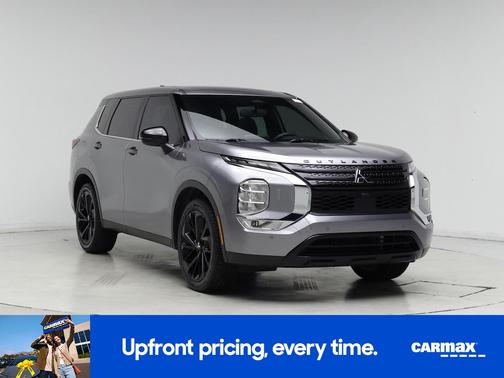 2022 Mitsubishi Outlander SE