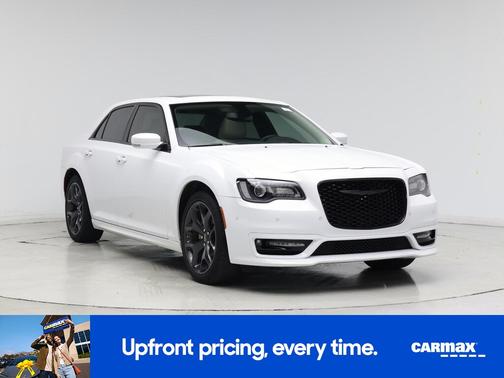 2023 Chrysler 300 Touring L