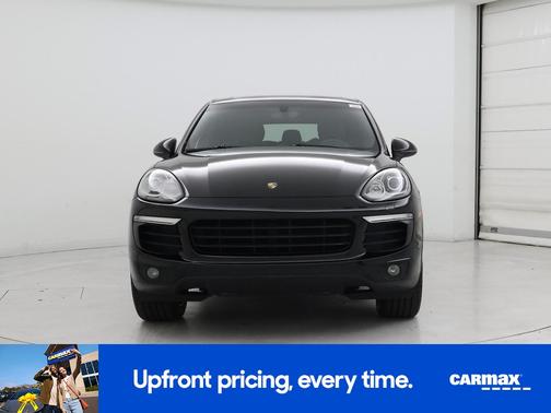 2017 Porsche Cayenne Platinum
