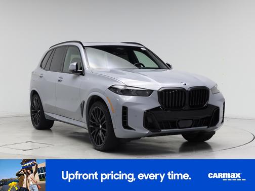 Gray 2024 BMW X5 sDrive40i