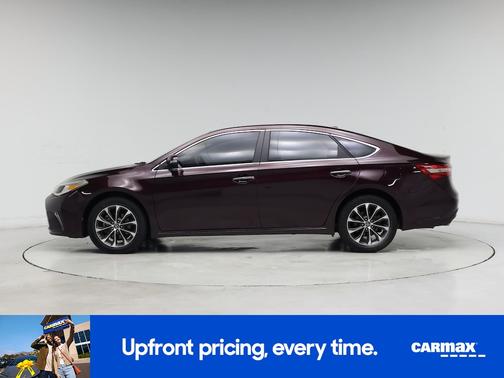 Purple 2018 Toyota Avalon XLE