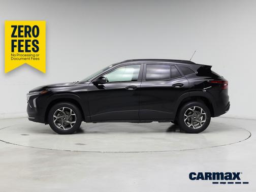 Black 2024 Chevrolet Trax LT