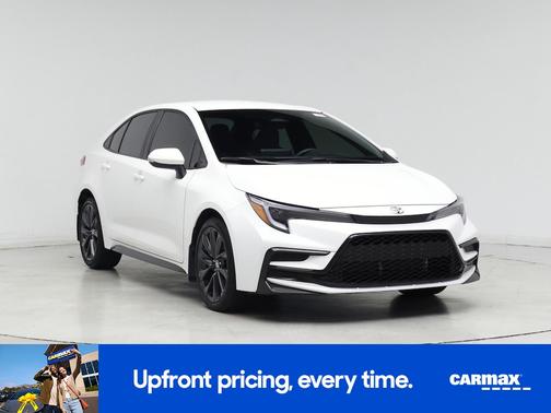 White 2024 Toyota Corolla SE