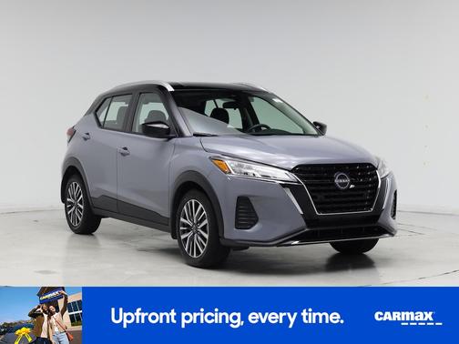 Gray 2023 Nissan Kicks SV