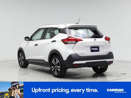 2020 Nissan Kicks SR