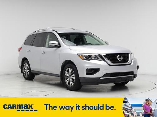 2020 Nissan Pathfinder S