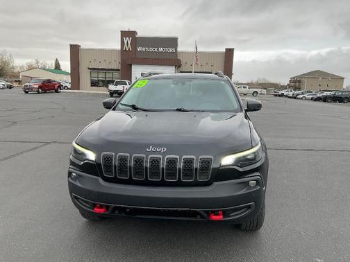 2019 Jeep Cherokee Trailhawk