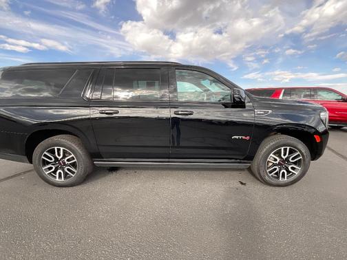 Black 2023 GMC Yukon XL AT4
