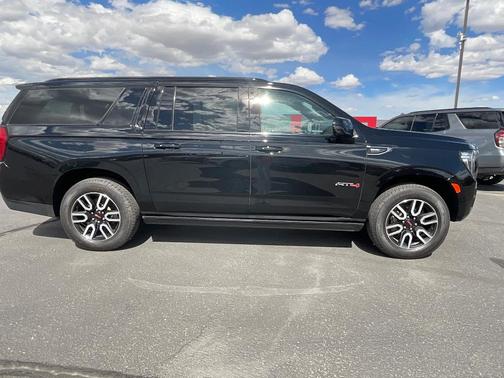 Black 2023 GMC Yukon XL AT4