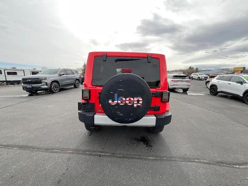 2013 Jeep Wrangler Unlimited Sahara