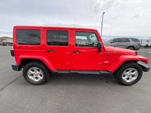 2013 Jeep Wrangler Unlimited Sahara