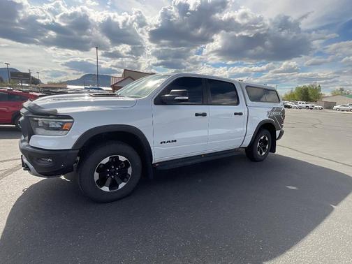 Bright White Clearcoat 2022 RAM 1500 Rebel