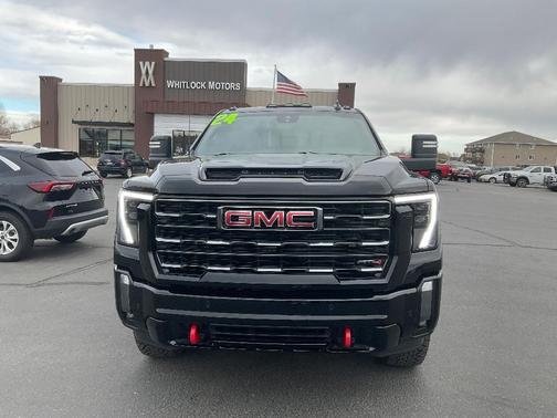 2024 GMC Sierra 2500 AT4