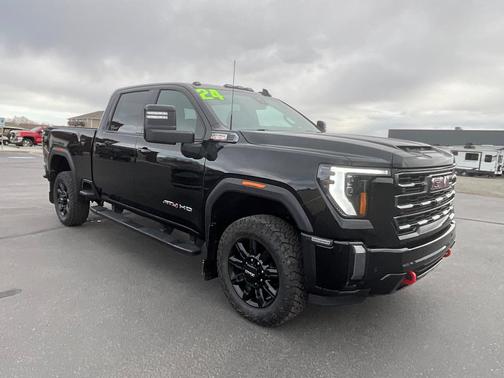 2024 GMC Sierra 2500 AT4