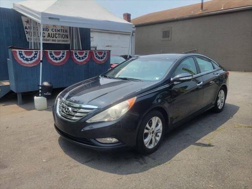 2011 Hyundai SONATA Limited
