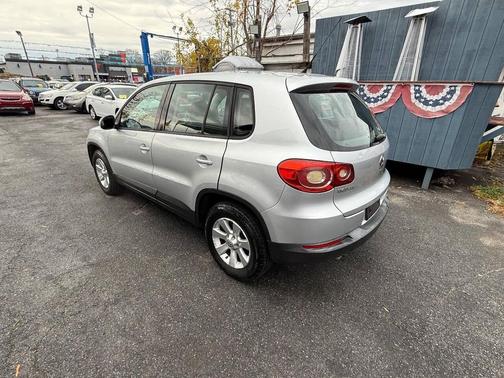 2010 Volkswagen Tiguan SE