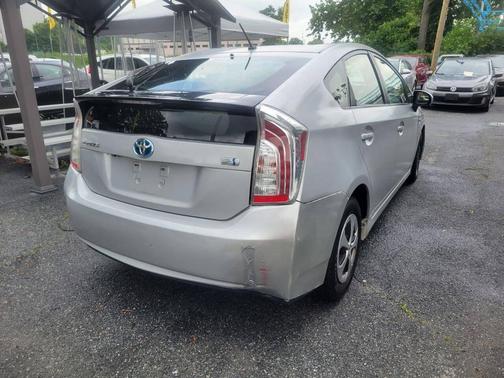 Classic Silver Metallic 2015 Toyota Prius Four
