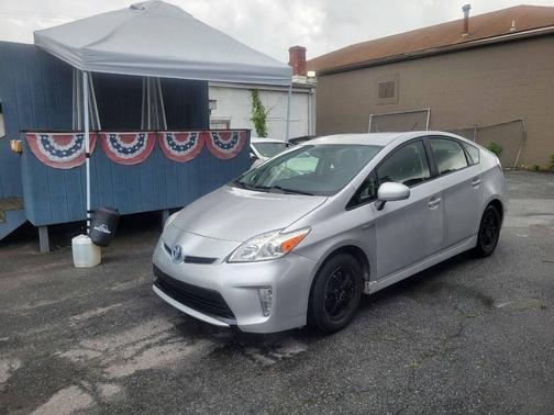Classic Silver Metallic 2015 Toyota Prius Four