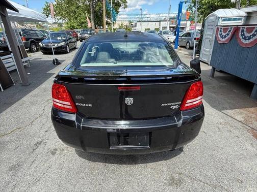 2010 Dodge Avenger R/T