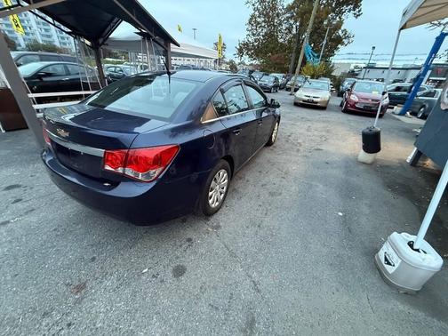 2011 Chevrolet Cruze LS