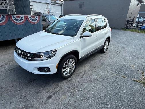 2012 Volkswagen Tiguan SE