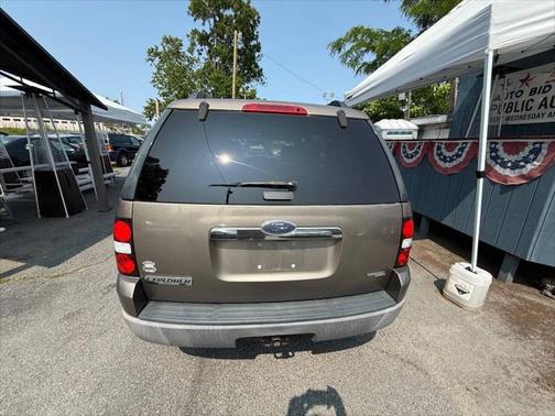 2006 Ford Explorer XLT