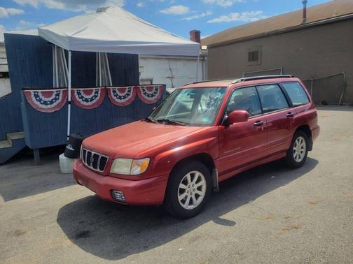 Burgundy 2002 Subaru Forester L