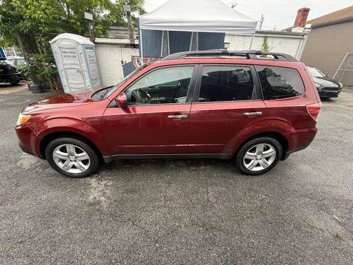 Burgundy 2009 Subaru Forester 2.5 X